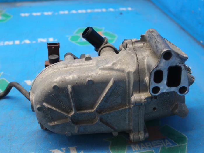 Gebrauchte AGR Ventil Opel Corsa Preis € 36,75 Margenregelung angeboten von Maresia Auto Recycling B.V.