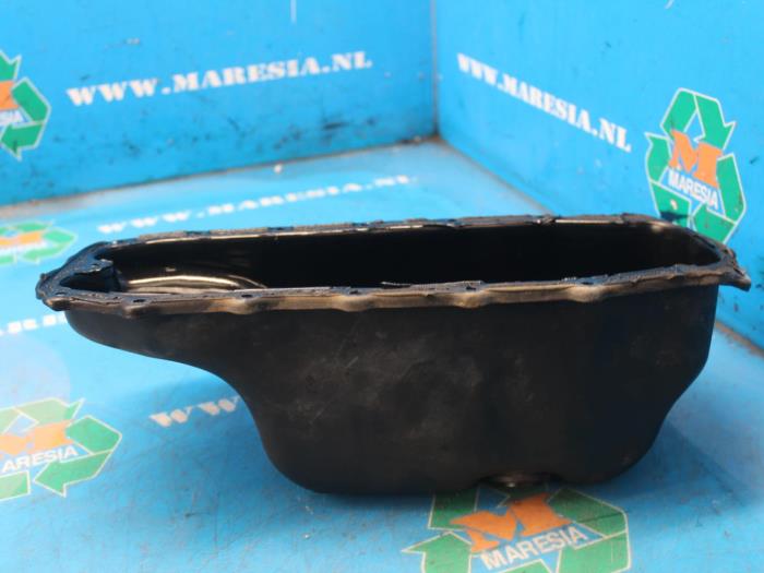 Gebrauchte Ölwanne Opel Corsa Preis € 47,25 Margenregelung angeboten von Maresia Auto Recycling B.V.