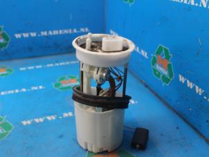 Used Electric fuel pump Volkswagen Fox (5Z) 1.2 Price € 47,25 Margin scheme offered by Maresia Auto Recycling B.V.