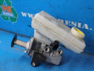 Used Master cylinder Volkswagen Up! (121) 1.0 12V 60 Price € 42,00 Margin scheme offered by Maresia Auto Recycling B.V.