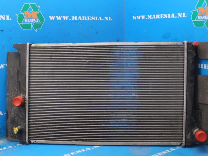 Usagé Radiateur Toyota Auris (E15) 1.6 Dual VVT-i 16V Prix € 52,50 Règlement à la marge proposé par Maresia Auto Recycling B.V.