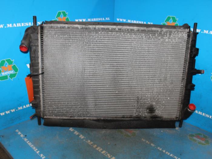 Gebrauchte Kühler Ford Mondeo III 2.0 TDCi/TDDi 115 16V Preis € 52,50 Margenregelung angeboten von Maresia Auto Recycling B.V.