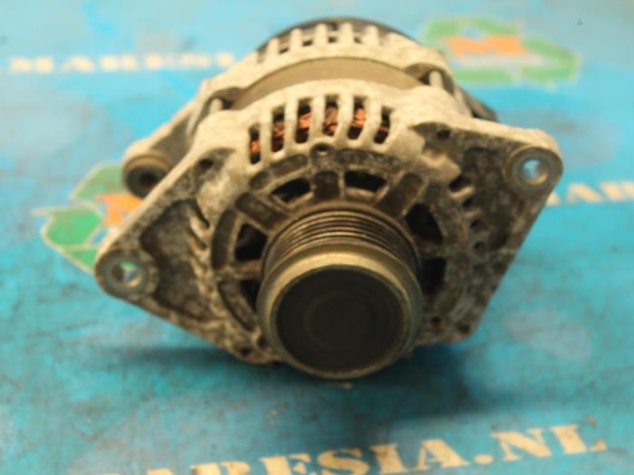 Begagnade Dynamo Opel Astra Pris € 31,50 Marginaltabell erbjuds av Maresia Auto Recycling B.V.
