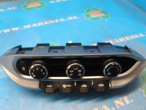 Usados Panel de control de calefacción Kia Rio III (UB) 1.2 CVVT 16V Precio € 78,75 Norma de margen ofrecido por Maresia Auto Recycling B.V.