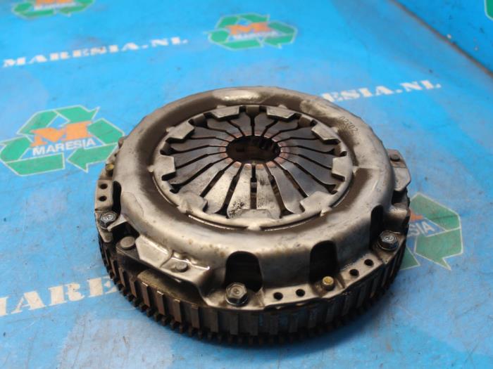 Used Clutch kit (complete) Kia Rio III (UB) 1.2 CVVT 16V Price € 131,25 Margin scheme offered by Maresia Auto Recycling B.V.