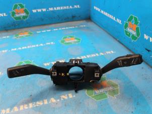 Used Steering column stalk Volkswagen Up! (121) 1.0 12V 60 Price € 68,25 Margin scheme offered by Maresia Auto Recycling B.V.
