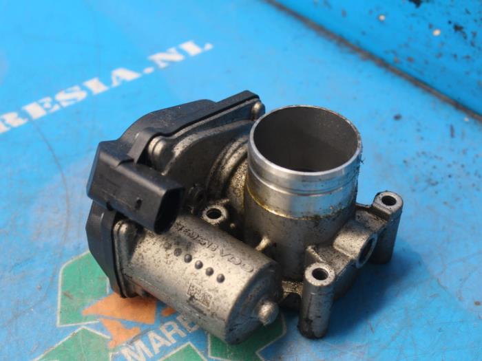 Gebrauchte Drosselklappengehäuse Skoda Fabia II Combi 1.2i 12V Preis € 68,25 Margenregelung angeboten von Maresia Auto Recycling B.V.