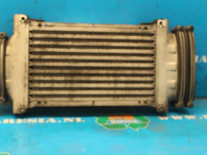 Usados Intercooler Mini Mini Cooper S (R53) 1.6 16V Precio € 52,50 Norma de margen ofrecido por Maresia Auto Recycling B.V.