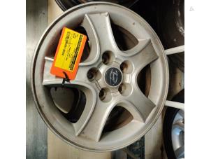 Used Wheel Hyundai Santa Fe I 2.7 V6 24V 4x4 Autom. Price € 31,50 Margin scheme offered by Maresia Auto Recycling B.V.