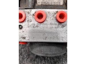 ABS-pump från en Suzuki SX4 (EY/GY) 1.6 16V VVT Comfort,Exclusive Autom. 2007