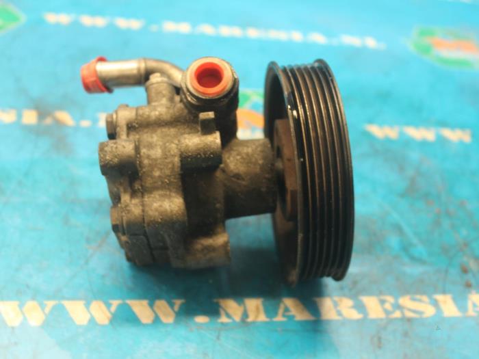 Usagé Pompe de direction Volkswagen New Beetle (9C1/9G1) 1.6 Prix € 47,25 Règlement à la marge proposé par Maresia Auto Recycling B.V.