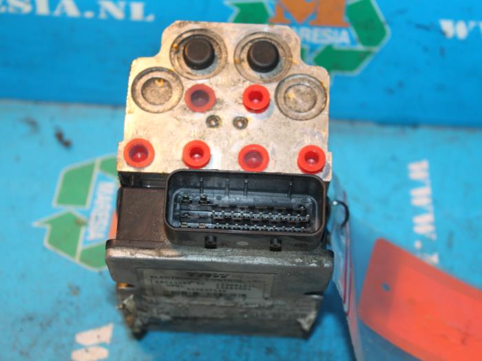 Gebrauchte ABS Pumpe Opel Vectra C Caravan 2.0 DTI 16V Preis € 15,75 Margenregelung angeboten von Maresia Auto Recycling B.V.
