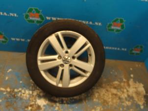 Used Wheel + tyre Volkswagen Jetta IV (162/16A) 1.4 TSI Hybrid 16V Price € 105,00 Margin scheme offered by Maresia Auto Recycling B.V.