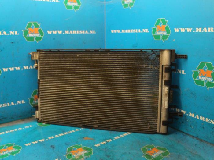 Usagé Radiateur clim Opel Insignia 2.0 CDTI 16V 130 Ecotec Prix € 68,25 Règlement à la marge proposé par Maresia Auto Recycling B.V.