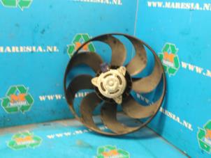 Used Cooling fans Dacia Lodgy (JS) 1.2 TCE 16V Price € 52,50 Margin scheme offered by Maresia Auto Recycling B.V.