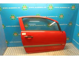 Gebrauchte Tür 2-türig rechts Opel Corsa Preis € 105,00 Margenregelung angeboten von Maresia Auto Recycling B.V.