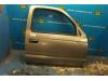 Toyota Hilux III 2.5 D4-D 100 16V 4x4 Tür 2-türig rechts