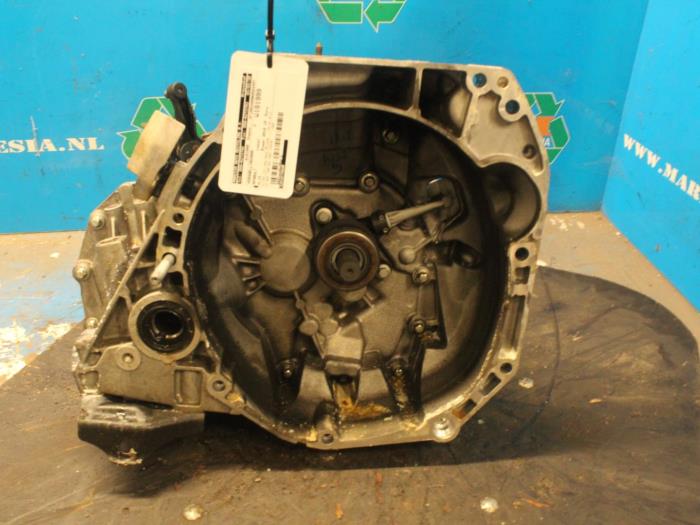 Getriebe Renault Clio IV 0.9 Energy TCE 90 12V 320107568R JH3335