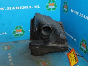 Used Air box Opel Zafira (F75) 1.8 16V Price € 47,25 Margin scheme offered by Maresia Auto Recycling B.V.