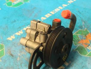 Used Power steering pump Chevrolet Spark (M300) 1.2 16V Price € 52,50 Margin scheme offered by Maresia Auto Recycling B.V.