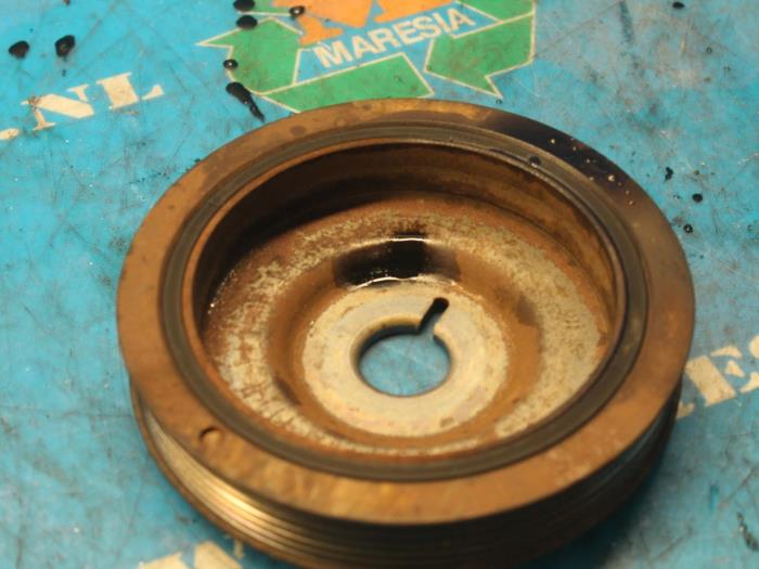 Crankshaft pulley from a Renault Kangoo Express (FW) 1.5 dCi 75 FAP 2015