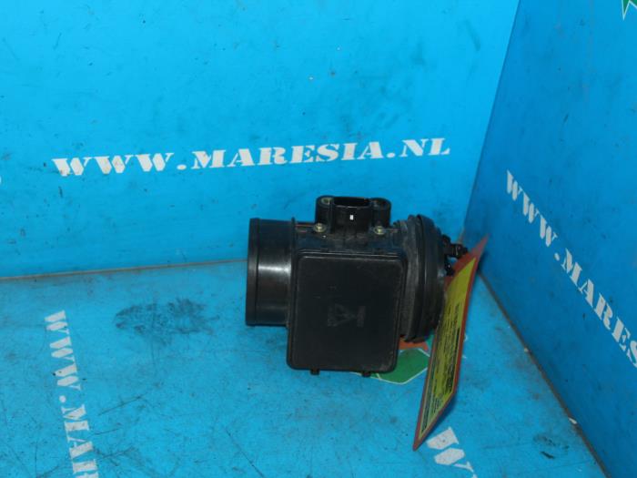 Begagnade Luftflödesmätare Mazda Demio (DW) 1.5 16V Pris € 42,00 Marginaltabell erbjuds av Maresia Auto Recycling B.V.