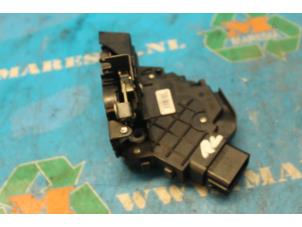 Used Front door lock mechanism 4-door, right Ford Focus 2 Wagon 1.6 TDCi 16V 90 Price € 36,75 Margin scheme offered by Maresia Auto Recycling B.V.