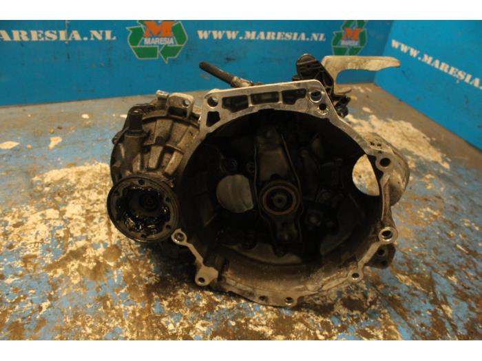 Usagé Boîte de vitesse Skoda Fabia II Combi 1.2 TDI 12V Greenline Prix € 157,50 Règlement à la marge proposé par Maresia Auto Recycling B.V.