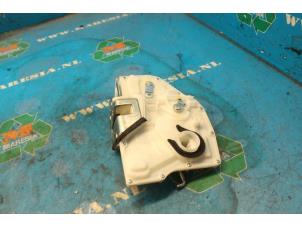 Used Front door lock mechanism 4-door, right Opel Agila (B) 1.0 12V Price € 42,00 Margin scheme offered by Maresia Auto Recycling B.V.