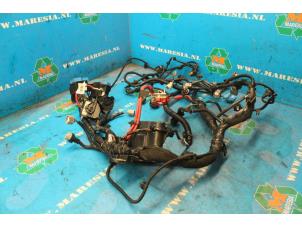 Used Wiring harness Renault Clio IV (5R) 0.9 Energy TCE 90 12V Price € 105,00 Margin scheme offered by Maresia Auto Recycling B.V.