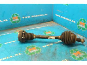 Used Front drive shaft, left Volkswagen Fox (5Z) 1.4 TDI Price € 36,75 Margin scheme offered by Maresia Auto Recycling B.V.