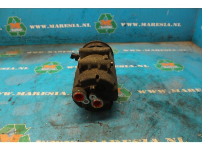 Compresseur de clim d'un Ford S-Max 2007