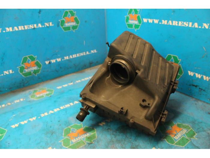 Gebrauchte Luftfiltergehäuse Opel Insignia Preis € 57,75 Margenregelung angeboten von Maresia Auto Recycling B.V.