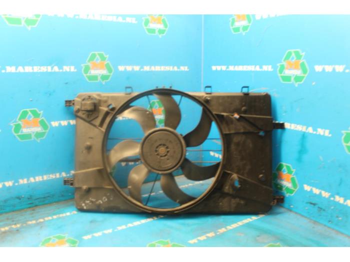 Cooling fans Opel Astra J 1.7 CDTi 16V 125 13267634