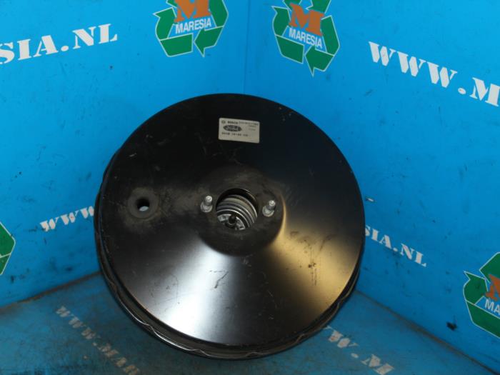 Usagé Servo frein Ford Focus 1 1.6 16V Prix € 26,25 Règlement à la marge proposé par Maresia Auto Recycling B.V.