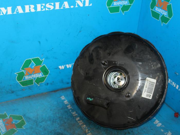 Usagé Servo frein Chevrolet Aveo (256) 1.4 16V Prix € 57,75 Règlement à la marge proposé par Maresia Auto Recycling B.V.