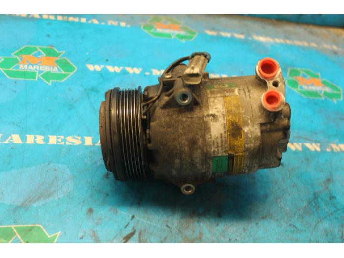 Air conditioning pump from a Volkswagen Fox (5Z) 1.4 TDI 2005
