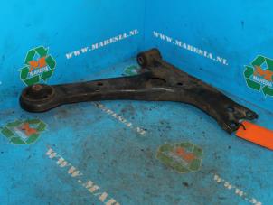 Used Front lower wishbone, right Toyota Corolla (E12) 1.6 16V VVT-i Price € 42,00 Margin scheme offered by Maresia Auto Recycling B.V.