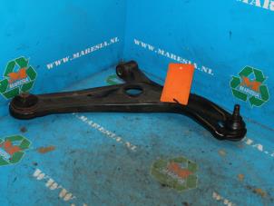 Used Front lower wishbone, right Toyota Yaris Verso (P2) 1.3 16V Price € 36,75 Margin scheme offered by Maresia Auto Recycling B.V.