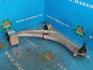 Used Front lower wishbone, right Volkswagen Passat (3C2) 1.6 TDI 16V Bluemotion Price € 52,50 Margin scheme offered by Maresia Auto Recycling B.V.