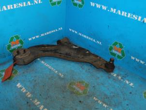 Used Front lower wishbone, right Ford Mondeo III Wagon 1.8 16V Price € 31,50 Margin scheme offered by Maresia Auto Recycling B.V.