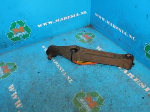 Used Front lower wishbone, right Suzuki Wagon-R+ (RB) 1.3 16V Price € 21,00 Margin scheme offered by Maresia Auto Recycling B.V.