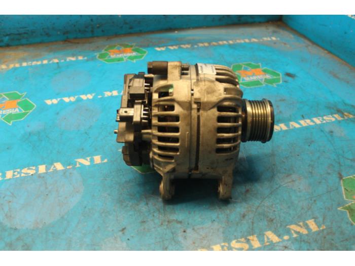 Begagnade Dynamo Nissan Note (E11) Pris € 52,50 Marginaltabell erbjuds av Maresia Auto Recycling B.V.