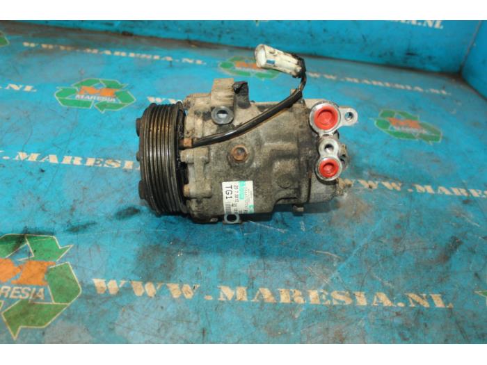Usagé Compresseur de clim Suzuki Swift (ZA/ZC/ZD) 1.3 D 16V Prix € 26,25 Règlement à la marge proposé par Maresia Auto Recycling B.V.