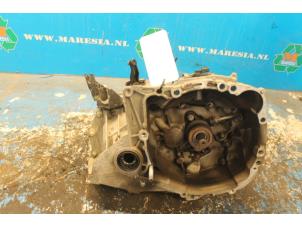 Used Gearbox Dacia Sandero II 1.2 16V Price € 525,00 Margin scheme offered by Maresia Auto Recycling B.V.