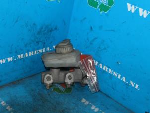 Used Master cylinder Opel Tigra (75) 1.4i 16V Price € 36,75 Margin scheme offered by Maresia Auto Recycling B.V.