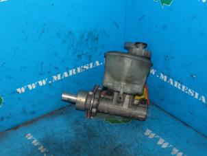 Used Master cylinder Volkswagen Golf III (1H1) 1.9 TDI Price € 36,75 Margin scheme offered by Maresia Auto Recycling B.V.