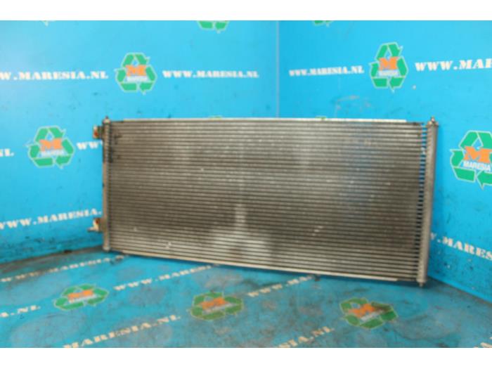 Usagé Radiateur clim Ford Transit 2.0 TDdi 16V 260S Prix € 52,50 Règlement à la marge proposé par Maresia Auto Recycling B.V.