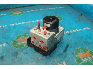 Gebrauchte ABS Pumpe Lexus IS (E2) 200 2.0 24V Preis € 152,25 Margenregelung angeboten von Maresia Auto Recycling B.V.
