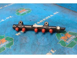 Used Fuel injector nozzle Volvo V50 (MW) 1.6 D2 16V Price € 94,50 Margin scheme offered by Maresia Auto Recycling B.V.
